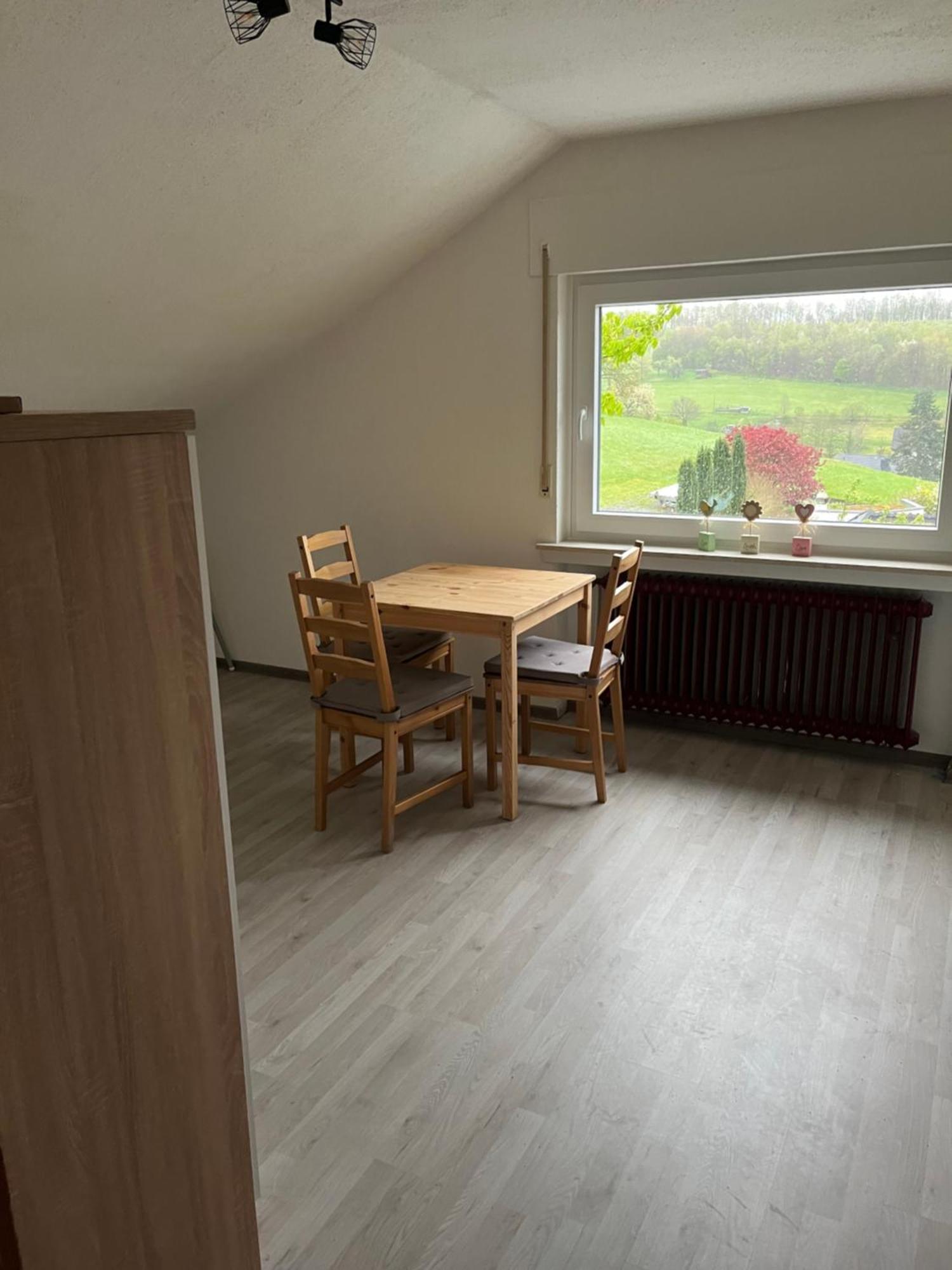 Ferienwohnung Oberheuslingen Фройденберг Экстерьер фото